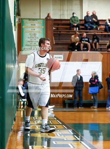 Thumbnail 1 in Rio Americano vs Golden Sierra (Kendall Arnett Tournament) photogallery.