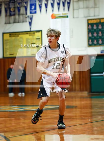 Thumbnail 3 in Rio Americano vs Golden Sierra (Kendall Arnett Tournament) photogallery.