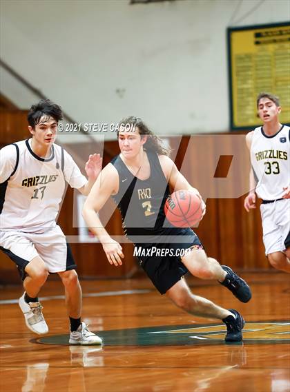 Thumbnail 2 in Rio Americano vs Golden Sierra (Kendall Arnett Tournament) photogallery.