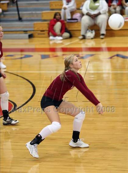 Thumbnail 3 in Dobie vs Baytown Lee (Nike Volleyball Classic) photogallery.