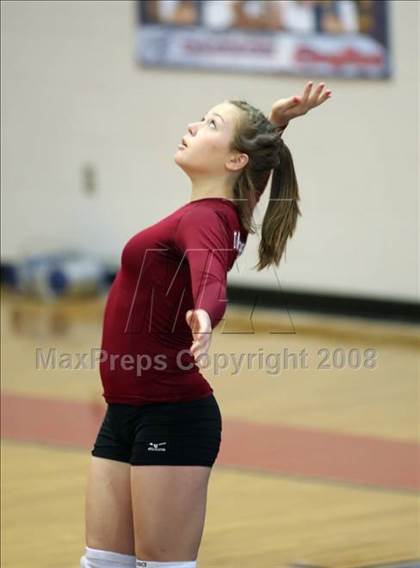 Thumbnail 2 in Dobie vs Baytown Lee (Nike Volleyball Classic) photogallery.
