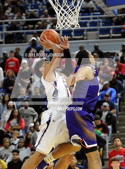Thumbnail 2 in Opelousas Catholic @ Lafayette Christian Academy (LHSAA 1A Division IV Semifinal) photogallery.