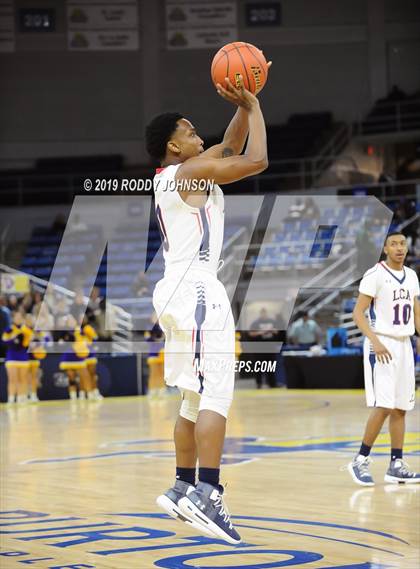 Thumbnail 3 in Opelousas Catholic @ Lafayette Christian Academy (LHSAA 1A Division IV Semifinal) photogallery.