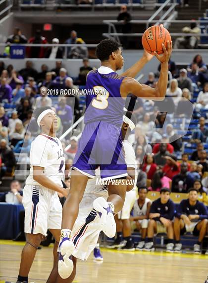 Thumbnail 1 in Opelousas Catholic @ Lafayette Christian Academy (LHSAA 1A Division IV Semifinal) photogallery.