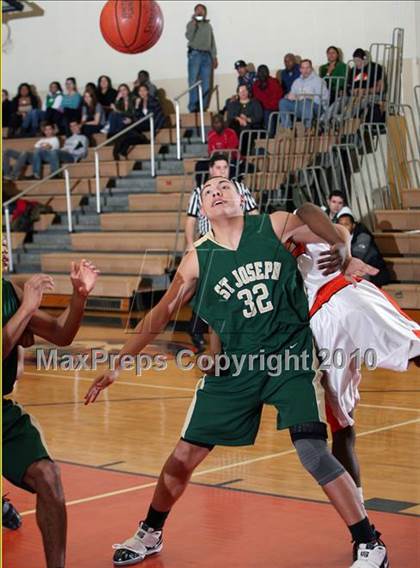 Thumbnail 2 in St. Joseph Regional @ White Plains (Harry Jefferson Holiday Showcase) photogallery.