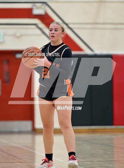 Thumbnail 1 in Vacaville @ Bella Vista (Foundation Game) photogallery.