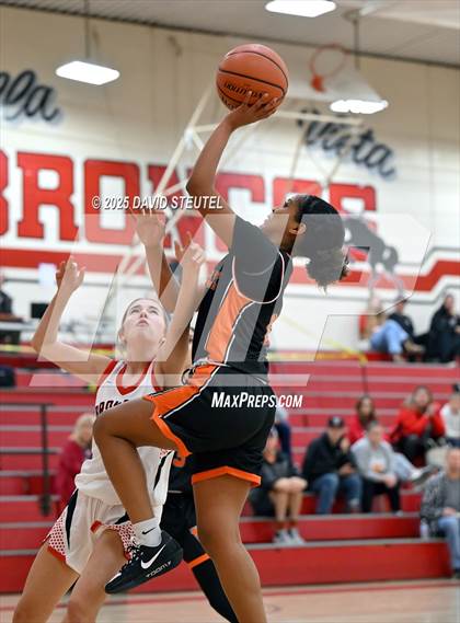 Thumbnail 3 in Vacaville @ Bella Vista (Foundation Game) photogallery.