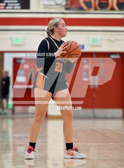 Thumbnail 1 in Vacaville @ Bella Vista (Foundation Game) photogallery.