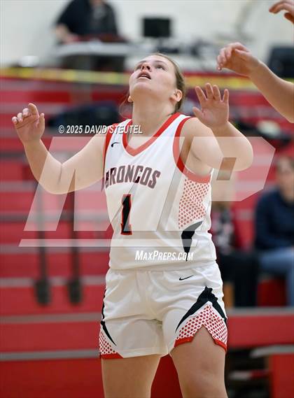 Thumbnail 1 in Vacaville @ Bella Vista (Foundation Game) photogallery.