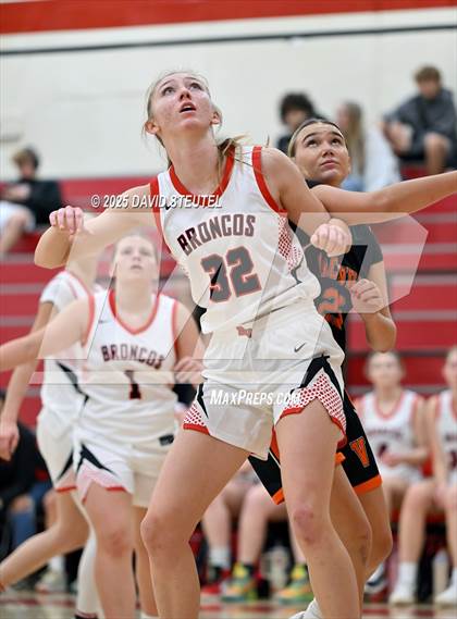 Thumbnail 3 in Vacaville @ Bella Vista (Foundation Game) photogallery.