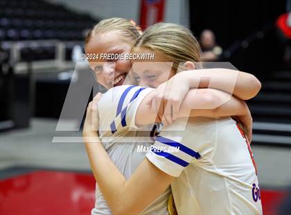 Thumbnail 2 in Grand Oaks vs. Fulshear (UIL 6A Volleyball Division I Final Medal Ceremony) photogallery.
