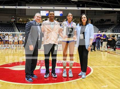 Thumbnail 3 in Grand Oaks vs. Fulshear (UIL 6A Volleyball Division I Final Medal Ceremony) photogallery.