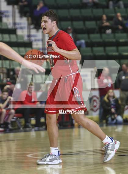 Thumbnail 3 in Stillwater vs Salamanca (NYSPHSAA Class C Semifinal) photogallery.