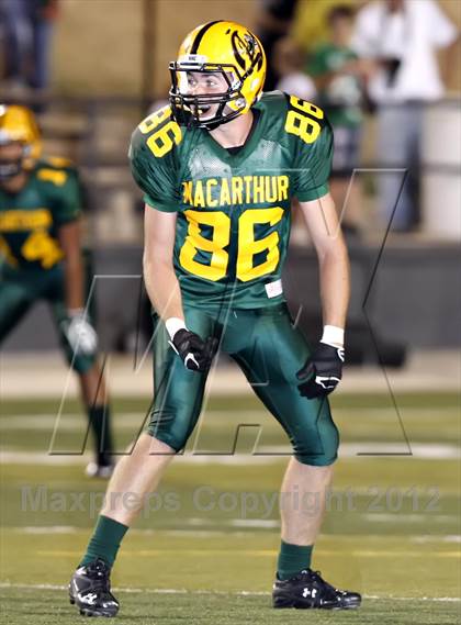 Thumbnail 2 in MacArthur vs. Lawton photogallery.