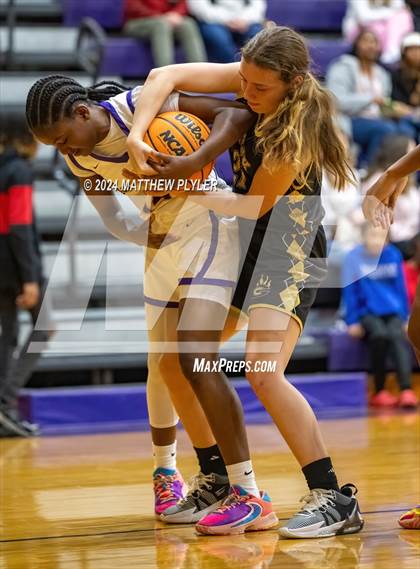 Thumbnail 1 in Gray's Creek @ Jack Britt photogallery.