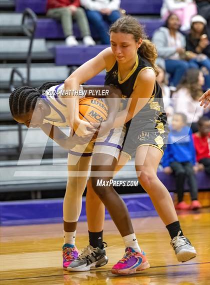 Thumbnail 1 in Gray's Creek @ Jack Britt photogallery.