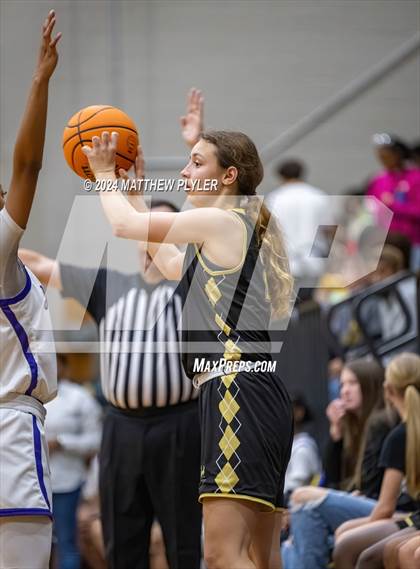 Thumbnail 3 in Gray's Creek @ Jack Britt photogallery.