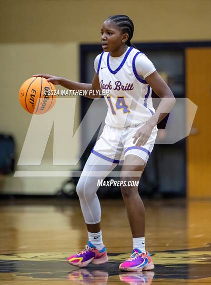 Thumbnail 1 in Gray's Creek @ Jack Britt photogallery.