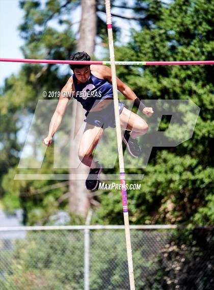 Thumbnail 1 in DAL Track & Field Championships (Boys Pole Vault-Prelim) photogallery.
