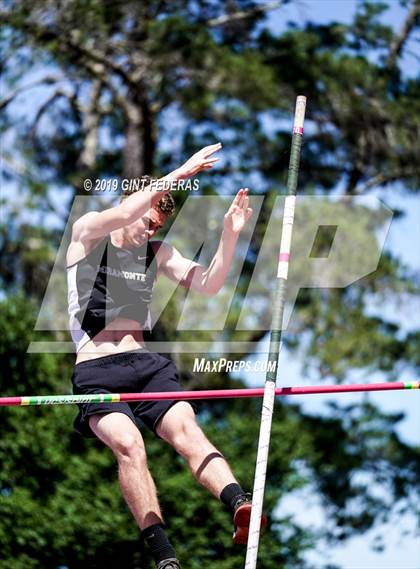 Thumbnail 1 in DAL Track & Field Championships (Boys Pole Vault-Prelim) photogallery.