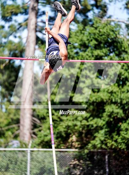 Thumbnail 2 in DAL Track & Field Championships (Boys Pole Vault-Prelim) photogallery.