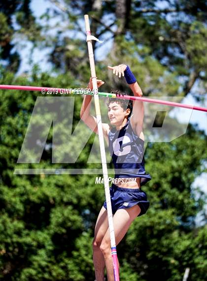 Thumbnail 3 in DAL Track & Field Championships (Boys Pole Vault-Prelim) photogallery.