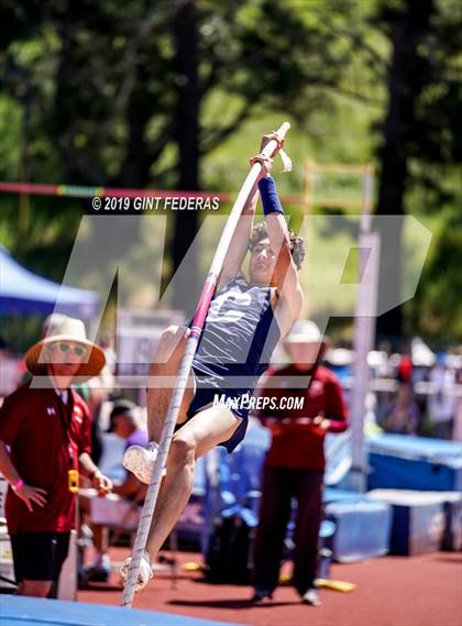 Thumbnail 1 in DAL Track & Field Championships (Boys Pole Vault-Prelim) photogallery.