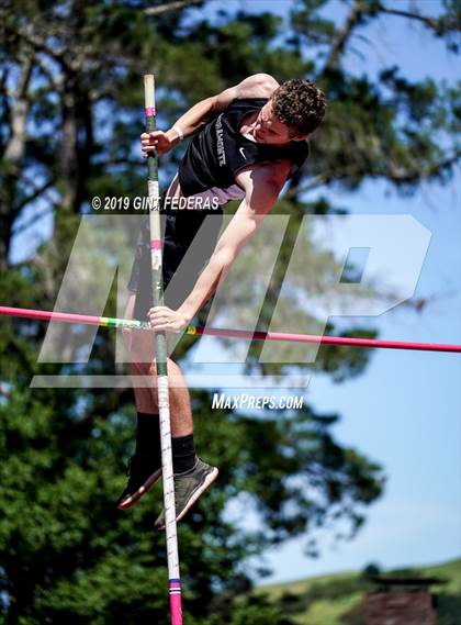 Thumbnail 1 in DAL Track & Field Championships (Boys Pole Vault-Prelim) photogallery.