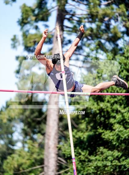 Thumbnail 2 in DAL Track & Field Championships (Boys Pole Vault-Prelim) photogallery.