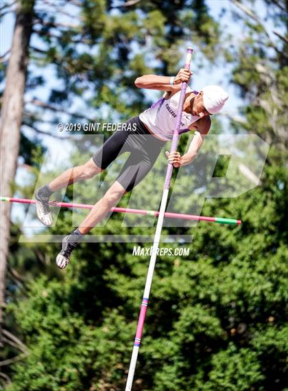 Thumbnail 2 in DAL Track & Field Championships (Boys Pole Vault-Prelim) photogallery.