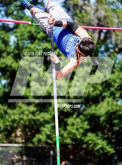 Thumbnail 2 in DAL Track & Field Championships (Boys Pole Vault-Prelim) photogallery.