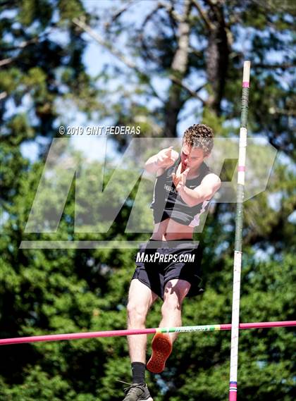 Thumbnail 2 in DAL Track & Field Championships (Boys Pole Vault-Prelim) photogallery.