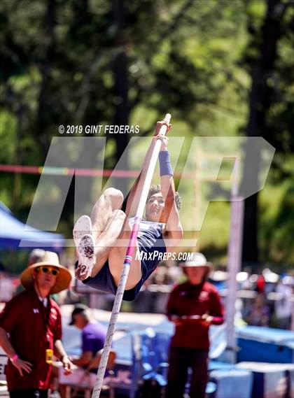 Thumbnail 2 in DAL Track & Field Championships (Boys Pole Vault-Prelim) photogallery.