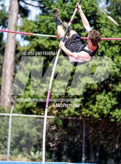 Thumbnail 2 in DAL Track & Field Championships (Boys Pole Vault-Prelim) photogallery.
