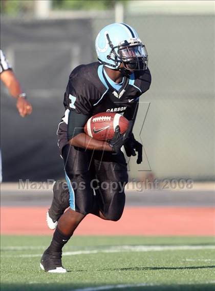 Thumbnail 3 in Carson vs. Mater Dei photogallery.