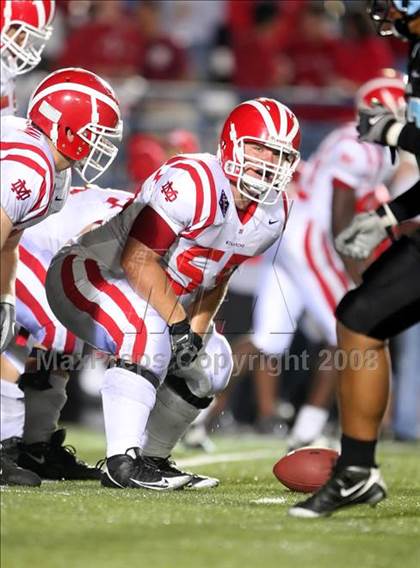 Thumbnail 2 in Carson vs. Mater Dei photogallery.