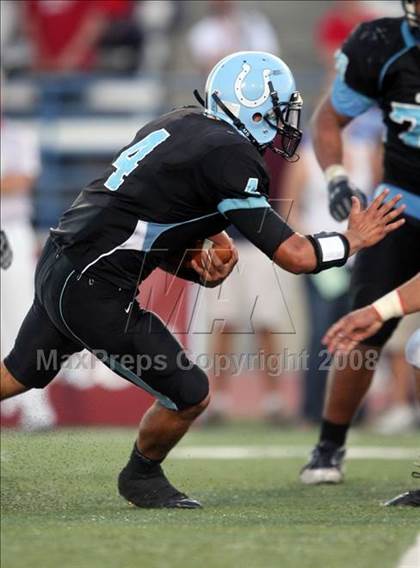 Thumbnail 3 in Carson vs. Mater Dei photogallery.