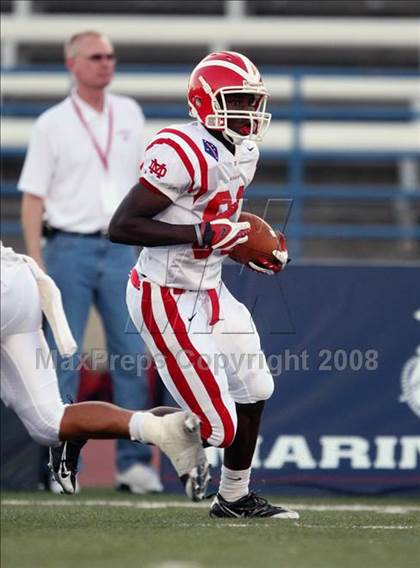 Thumbnail 1 in Carson vs. Mater Dei photogallery.