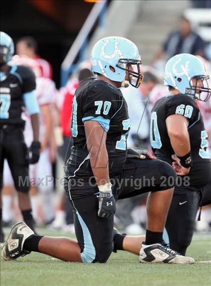 Thumbnail 3 in Carson vs. Mater Dei photogallery.