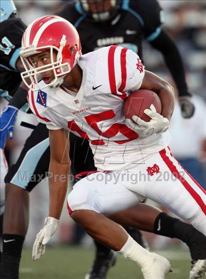 Thumbnail 1 in Carson vs. Mater Dei photogallery.