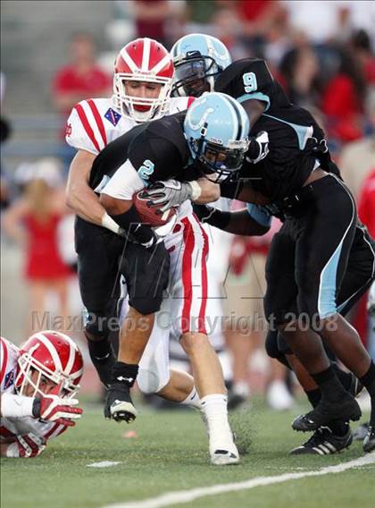 Thumbnail 1 in Carson vs. Mater Dei photogallery.