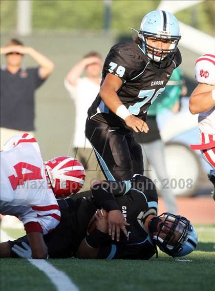 Thumbnail 3 in Carson vs. Mater Dei photogallery.