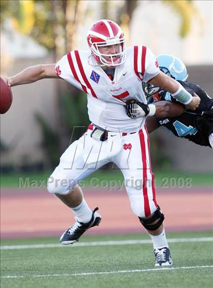Thumbnail 3 in Carson vs. Mater Dei photogallery.