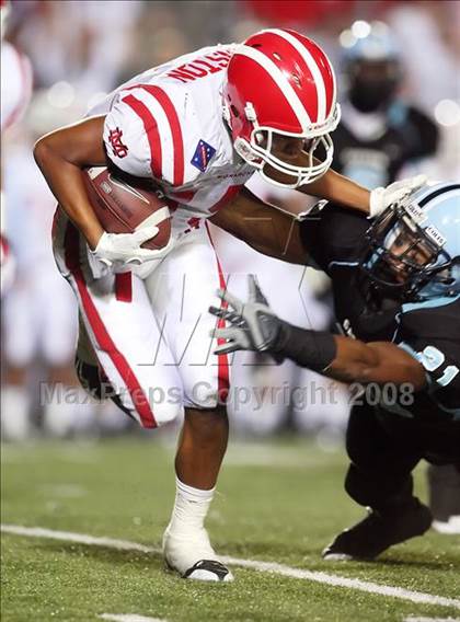 Thumbnail 2 in Carson vs. Mater Dei photogallery.