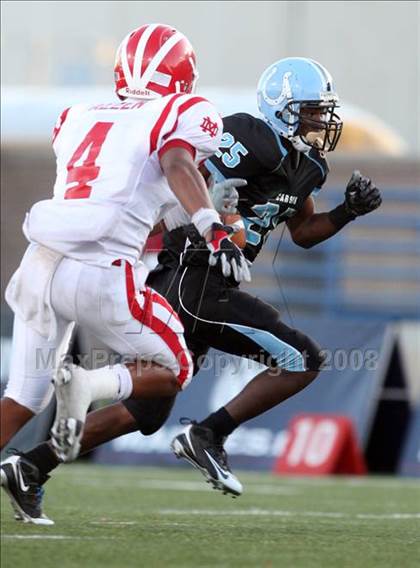 Thumbnail 1 in Carson vs. Mater Dei photogallery.