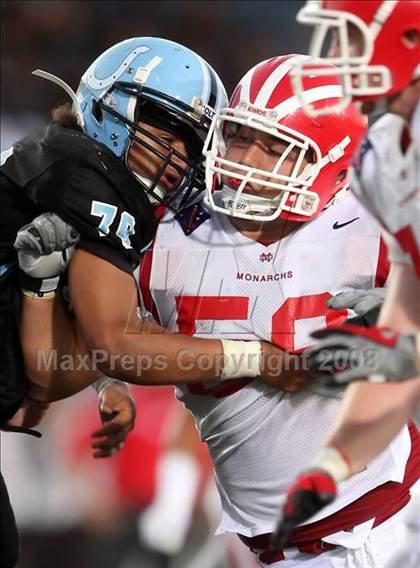 Thumbnail 3 in Carson vs. Mater Dei photogallery.