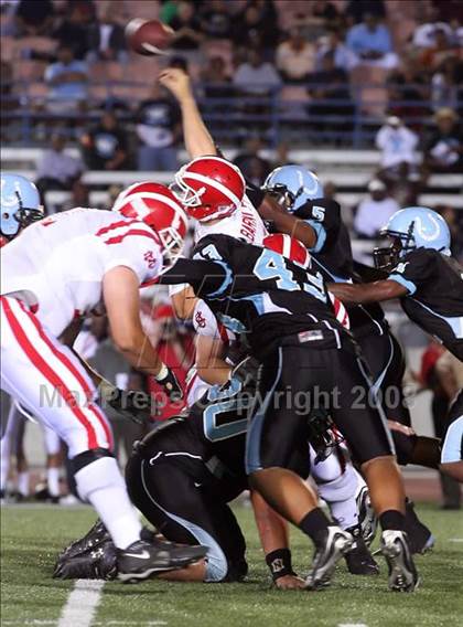 Thumbnail 2 in Carson vs. Mater Dei photogallery.