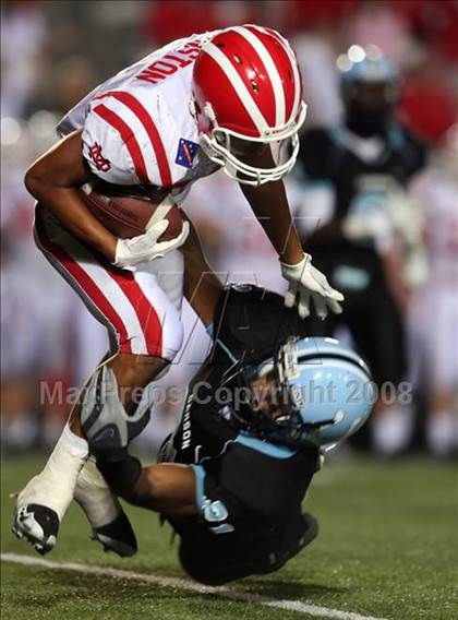 Thumbnail 3 in Carson vs. Mater Dei photogallery.