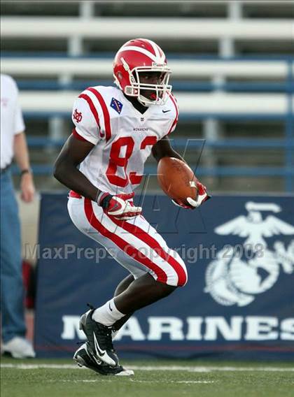 Thumbnail 2 in Carson vs. Mater Dei photogallery.