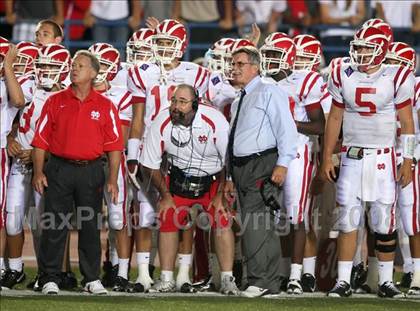 Thumbnail 3 in Carson vs. Mater Dei photogallery.